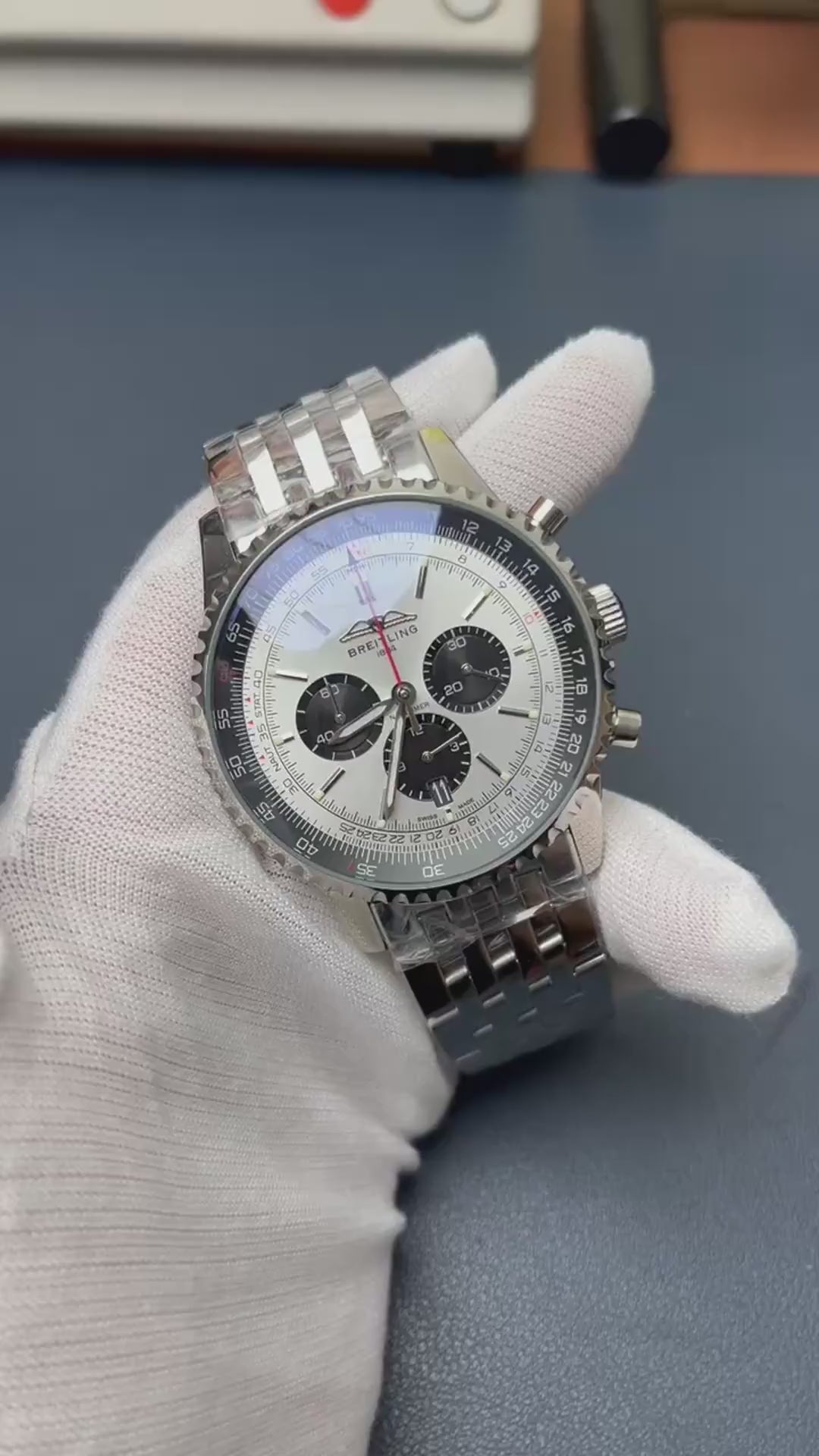 Breitling  Navitimer Collection